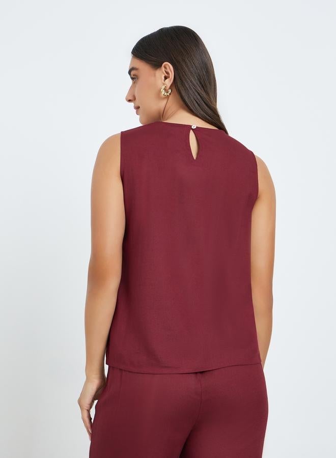 Styli Women Burgundy Sleeveless Embroidered Blouse - Image 3