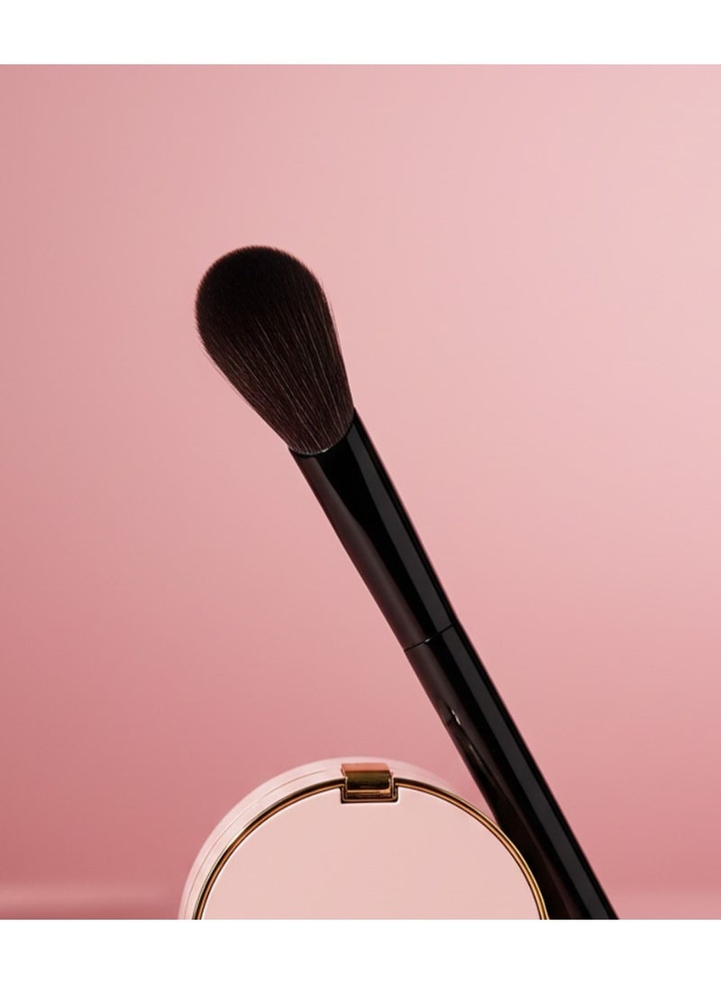 Energy Professional Single Blush Brush With Long Glossy Black Handle And Soft Flexible Bristles For Smooth Powder Pickup, Natural Blending And Even Blush Application - Image 5