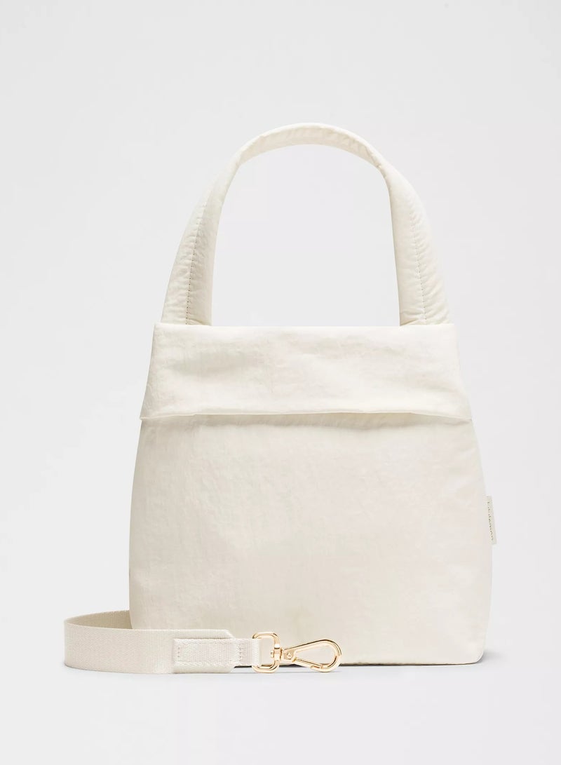 LuLu Lemon Women's Gym Bag,Handbag,Mini Tote for Sports, Fitness, Workout & Travel - Image 3
