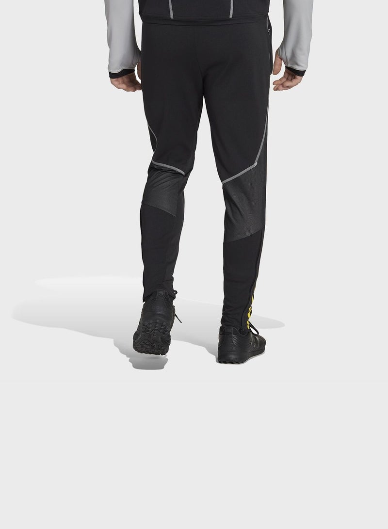 Adidas تييرو23 سي تي آر بانتي     أسود/تيموجر/إمبييل - Image 1