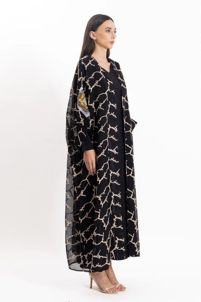 SHAPES EMBROIDERED DETAILED ABAYA WITH DRESS