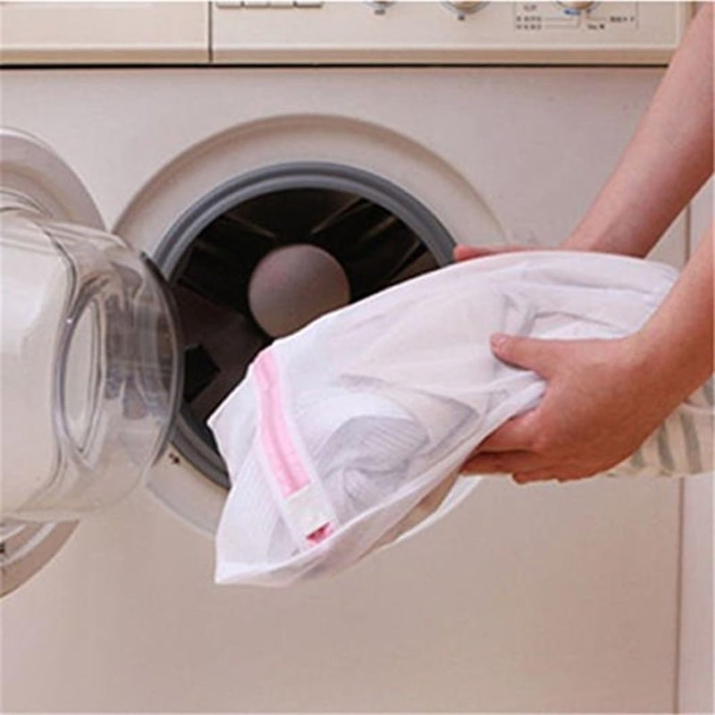 Finex FineX Laundry Bag Combo Mesh Laundry BagsSocks Lingerie Saver Mesh Net Wash nylon Bag Pouch Basket LaundryWashing Mesh Net Zipped Lingerie Bag Size 30 x 40 cm 40 x 50 cm 60 x 60 cm - Image 2