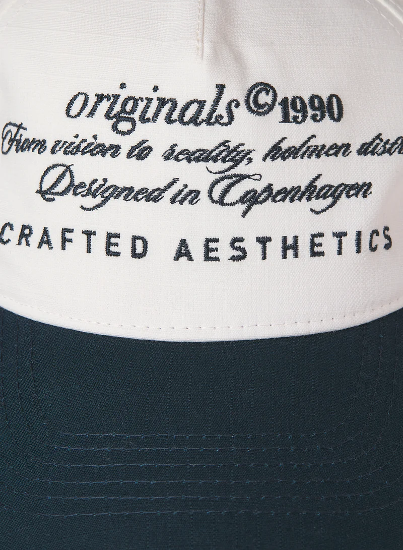 جاك اند جونز قبعة بيسبول برسومات منحنية