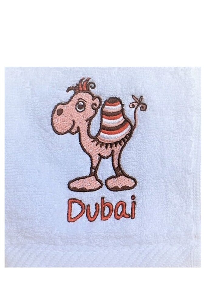 بروماس منشفة الوجه لطيف الجمل الوردي دبي. الحجم: 30 × 30 سم - Image 2