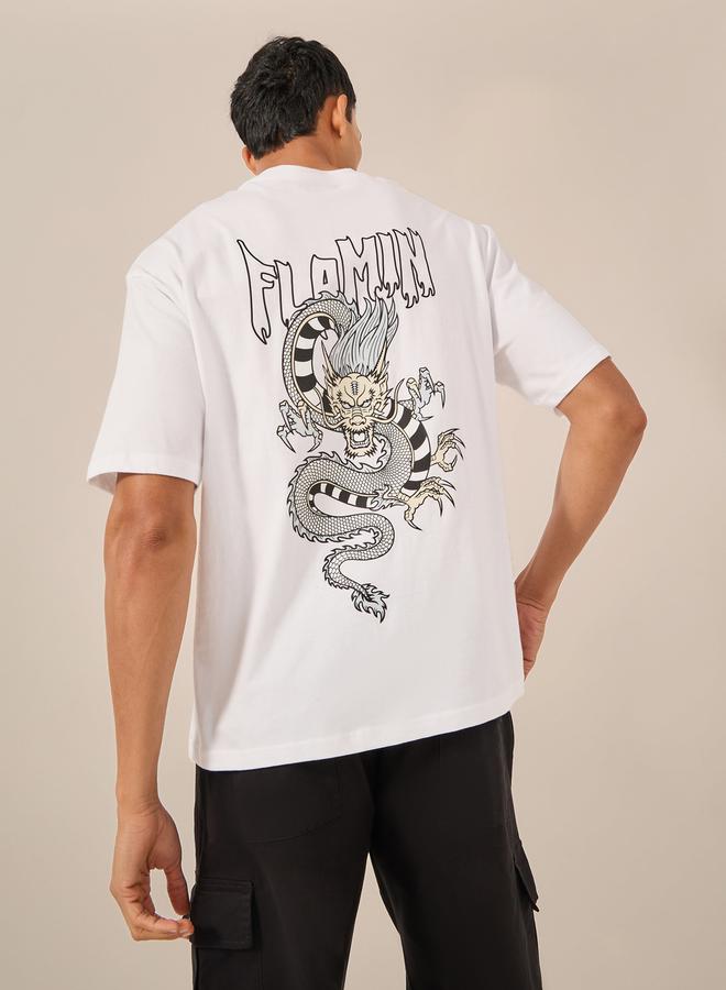 ستايلي تيشيرت بطباعة جرافيك بياقة دائرية واسعة - Image 1