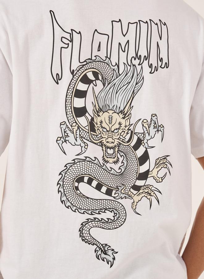 ستايلي تيشيرت بطباعة جرافيك بياقة دائرية واسعة - Image 2