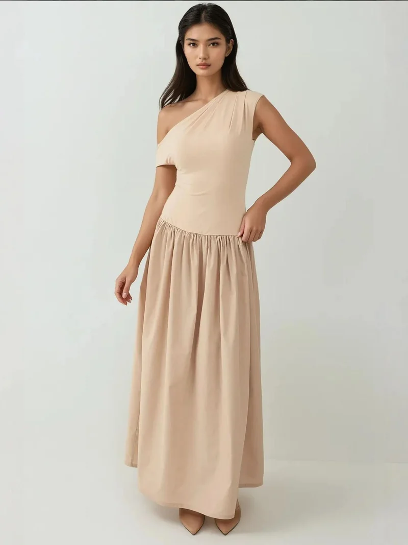 زوبعة فستان ماكسي ضيق بياقة غير متماثلة