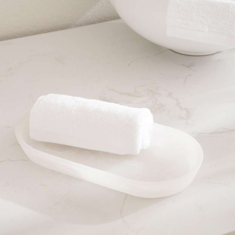 صينية الحمام روبين 25.5x13.2x2.8 سم - بيضاء