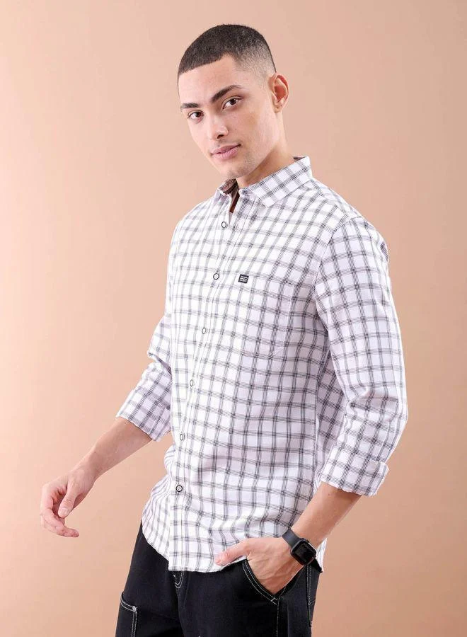 The Indian Garage Co Men Slim Fit Checkered Full Sleeves Spread Collar Casual Shirt