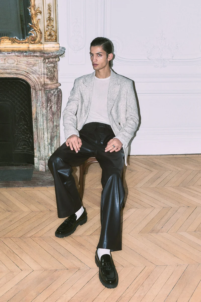 H&M Relaxed Fit Coated trousers