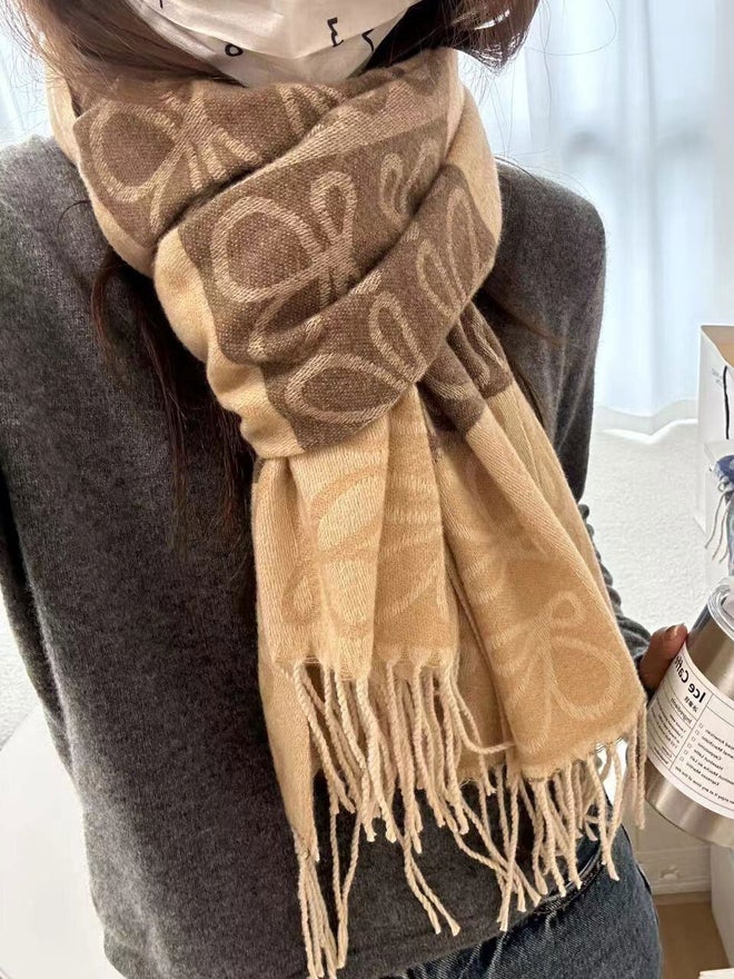 Styli Styli Printed Tassel Edged Scarf  - Image 4