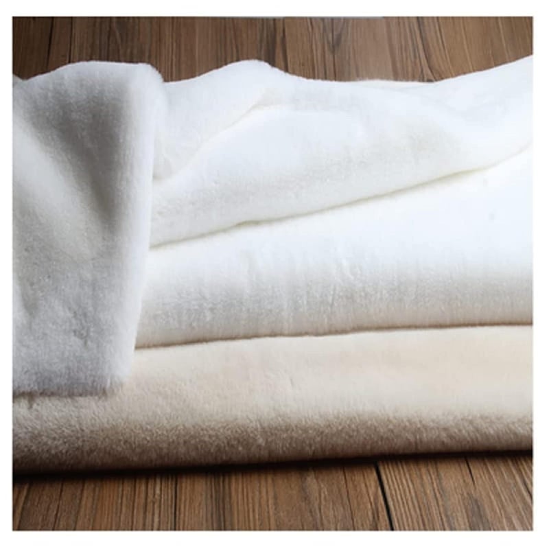 PRANSUNITA PRANSUNITA Super Soft Carpet Fur Cloth Size 38 x 32 Hair Length 10mm Used for Dresses Home Furnishing Soft Toys Making and Jackets Etc Color Cream - Image 4