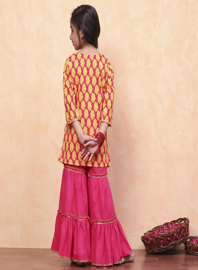 Biba طقم كورتا قطن مطبوع مستقيم للفتيات برباط أحمر - Image 4