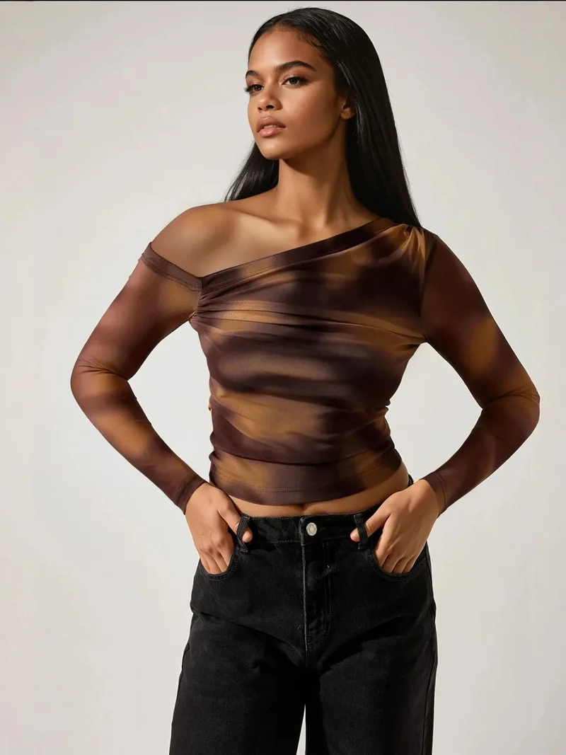 هيكاب بلوزة تول بياقة غير متماثلة