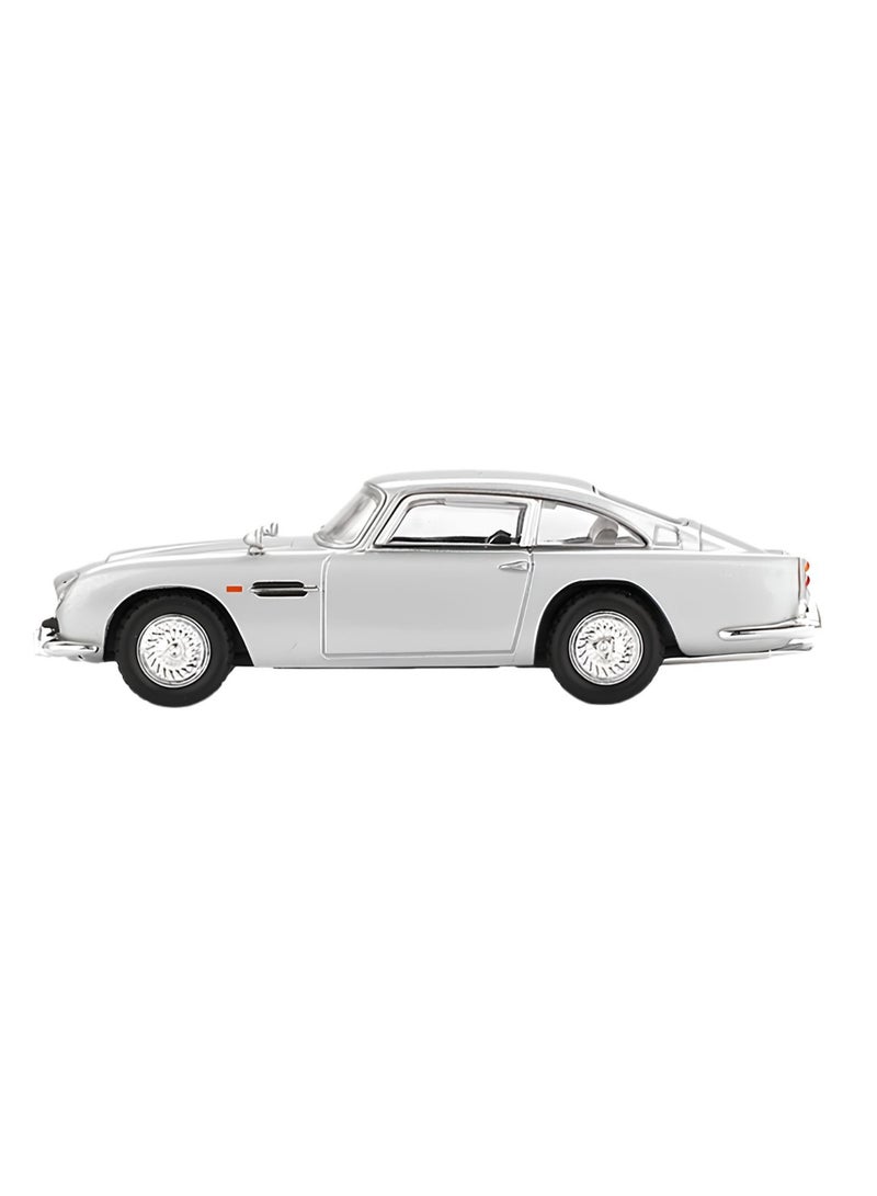 Mini GT Models سيارة موديل مصبوب MINI GT 1:64 أستون مارتن DB5 جيمس بوند 007 سكاي فال فضي ميتاليك - Image 2