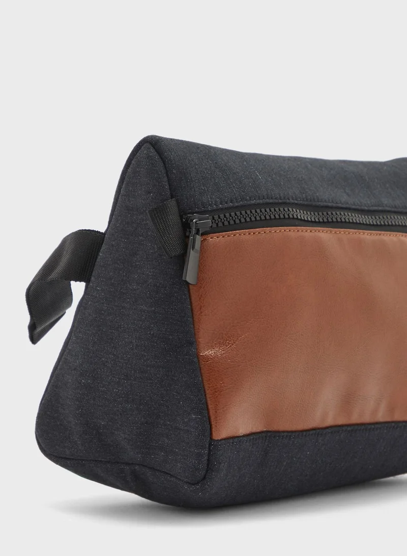 Seventy Five Men's Travels Wash Bag