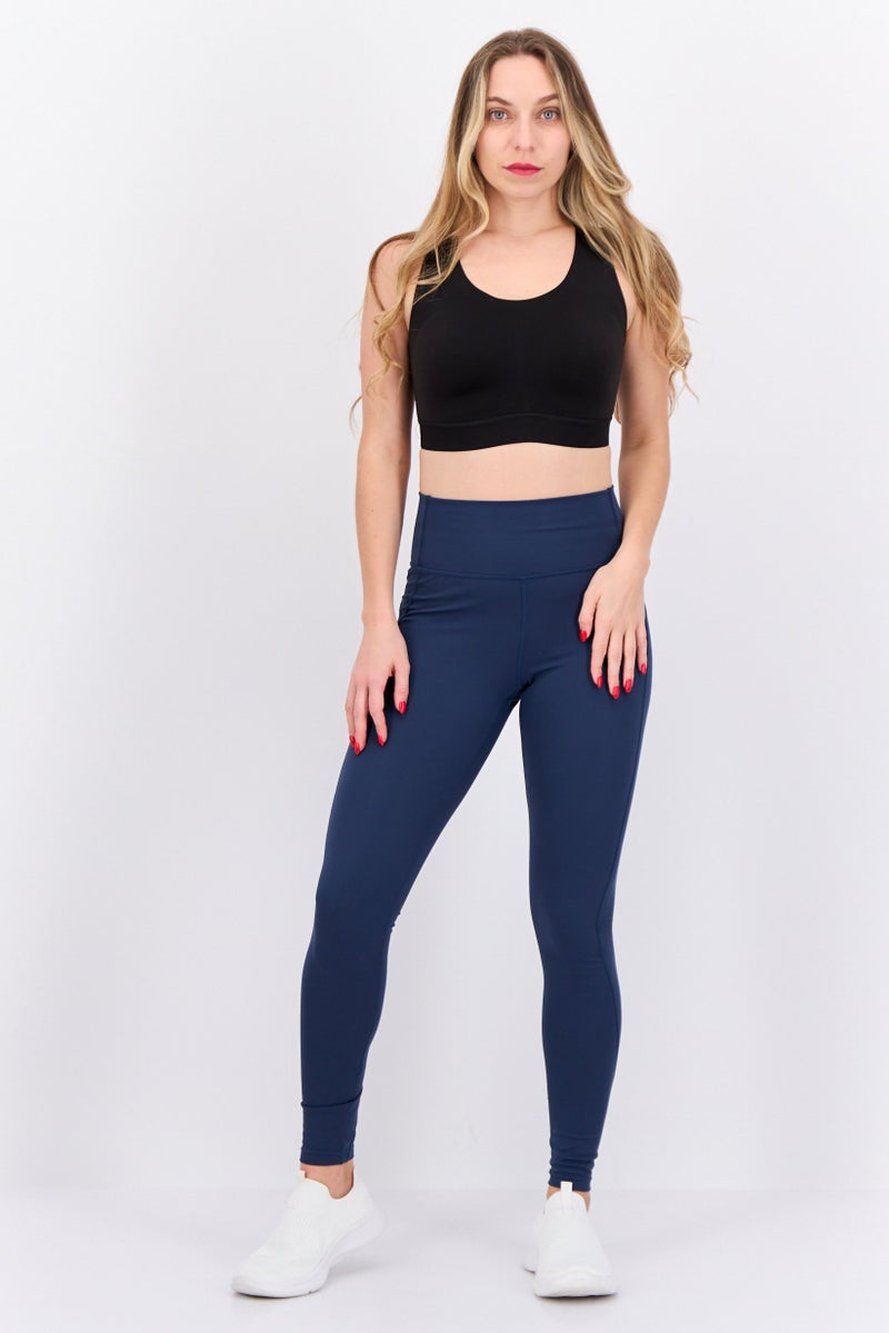 PUMA حمالة صدر رياضية مبطنة بشعار العلامة التجارية للنساء، سوداء - Image 4