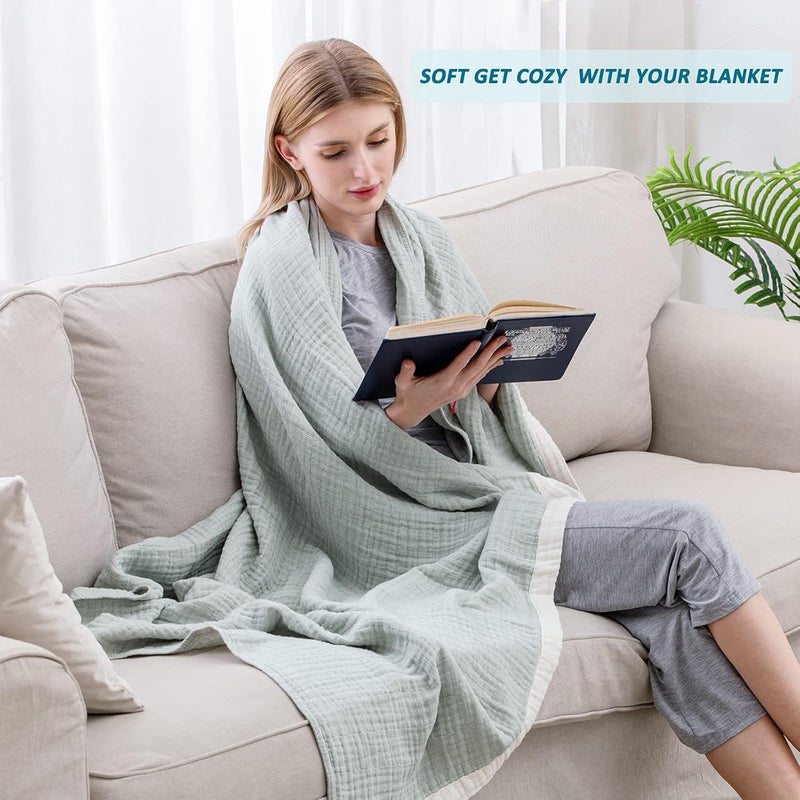 SE SOFTEXLY بطانية قطنية من نوع موسلين من SE SOFTEXLY، مكونة من 100% قطن، مقاس كبير (60" x 80")، لونها أخضر الشيح، مناسبة لجميع المواسم، خفيفة الوزن وناعمة جدًا. - Image 4