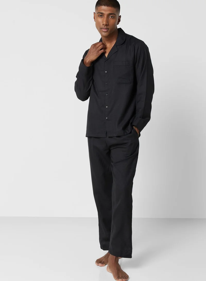 Robert Wood Linen Pyjama Set
