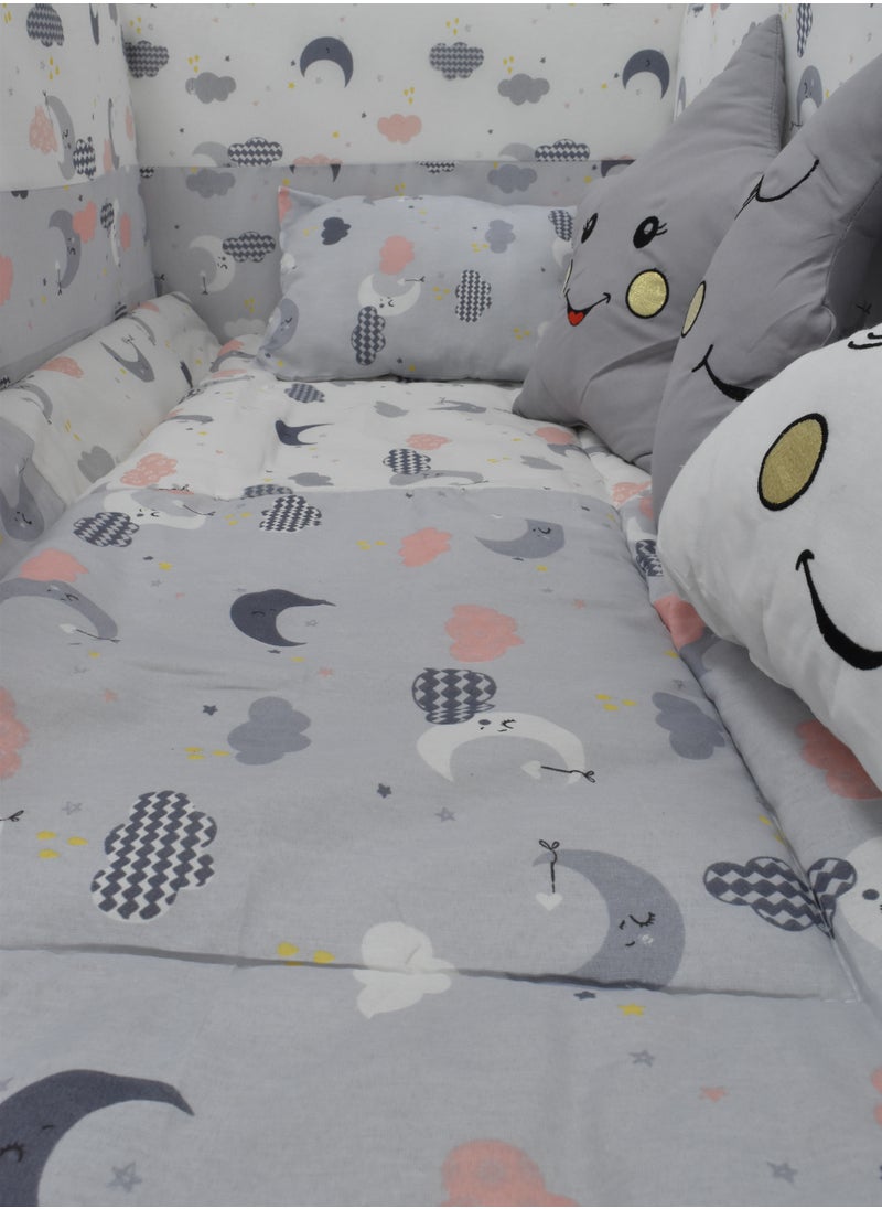 FUN MOMENT - Bed Blockers with a 7-piece Bedspread - Image 1