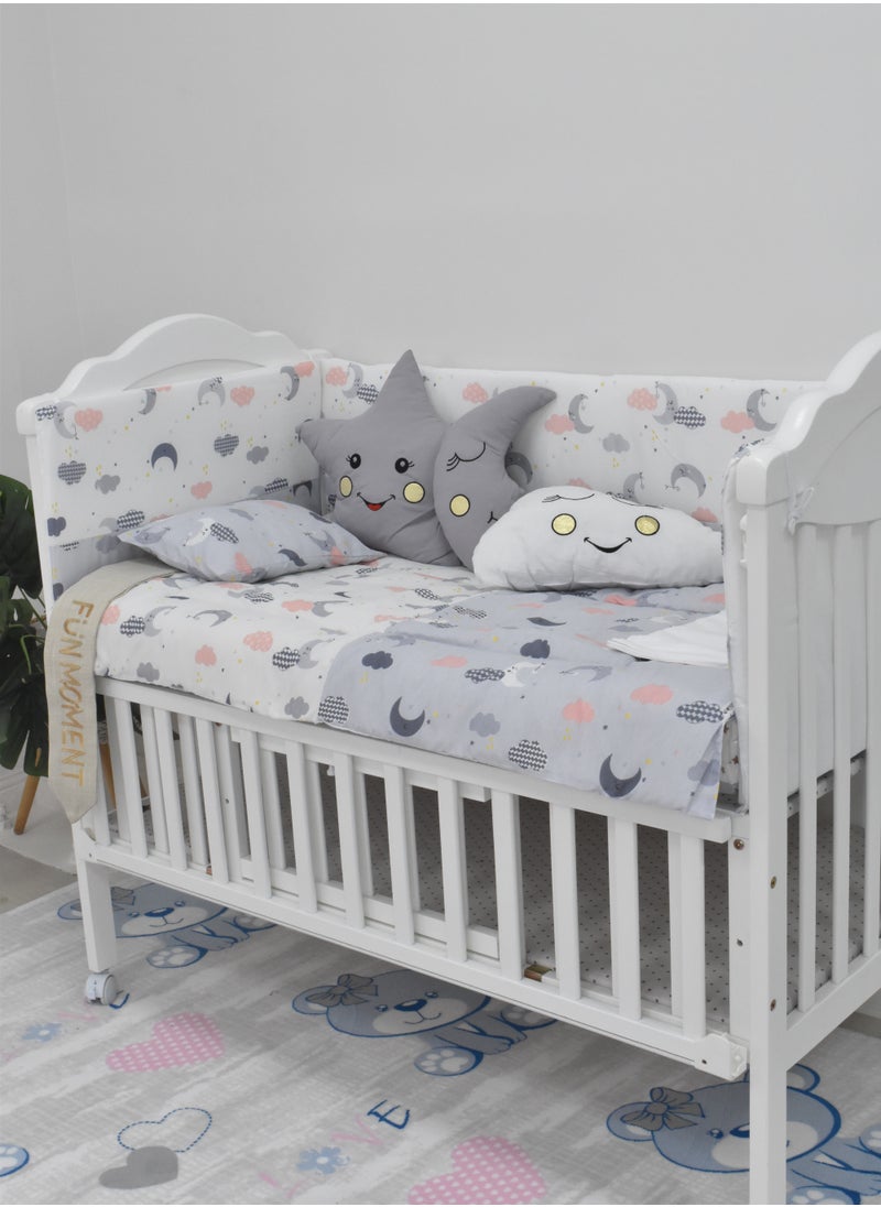 FUN MOMENT - Bed Blockers with a 7-piece Bedspread - Image 1