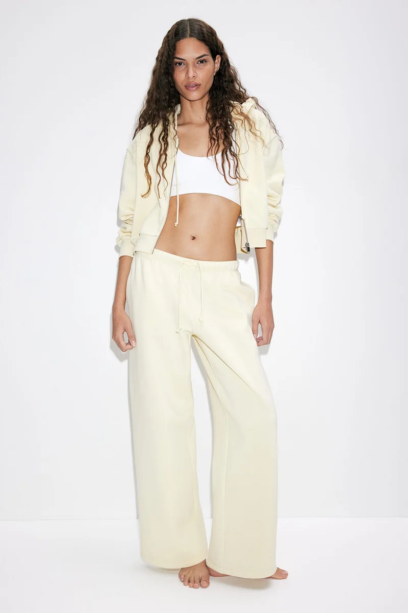 اتش اند ام هودي قصير بسحاب