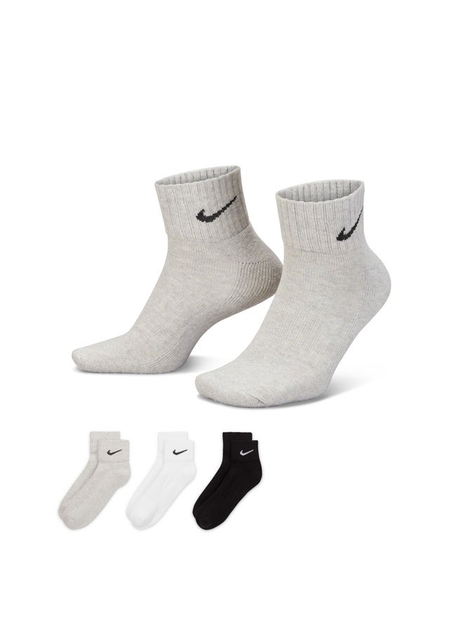 Nike Unisex Nike Cushioned Quarter Socks — 3-Pack - Image 1