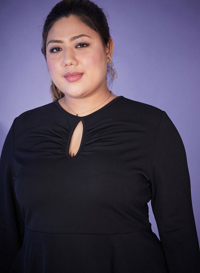 ساسافراس طقم بلوزة بياقة فتحة مفتاح وبنطلون واسع من ستايلي - Image 4