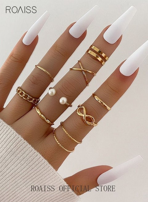 9 PCS Multi-size Elegant Fashion Rings Set Simple Rhinestones Pearl Finger Jewelry for Women Girls Gold Geometric Hollow Combination Joint Ring Set Simple Daily Casual