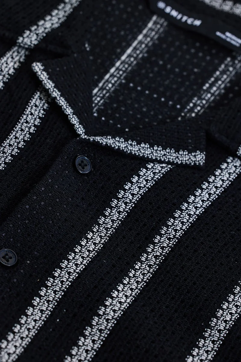 سنيتش قميص كروشيه واسع مخطط باللون الأسود