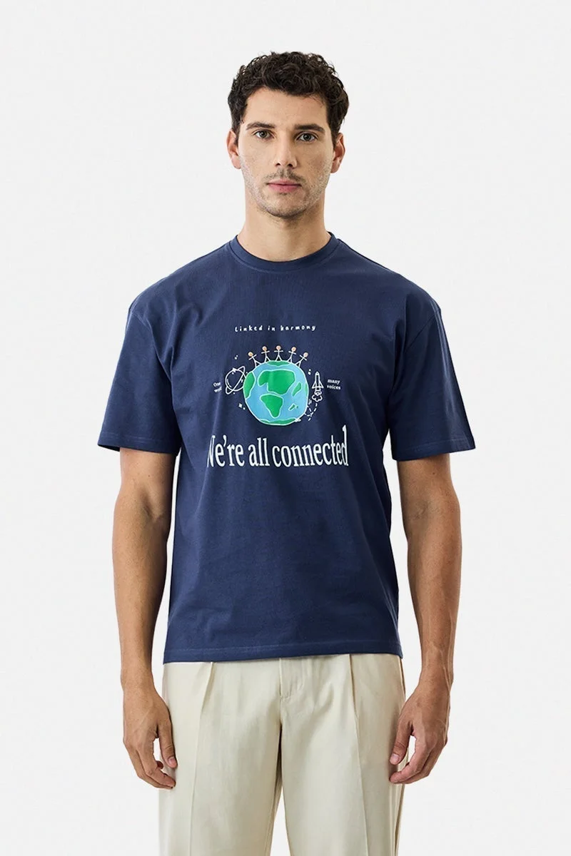 سنيتش تي شيرت فضفاض كلنا متصلون