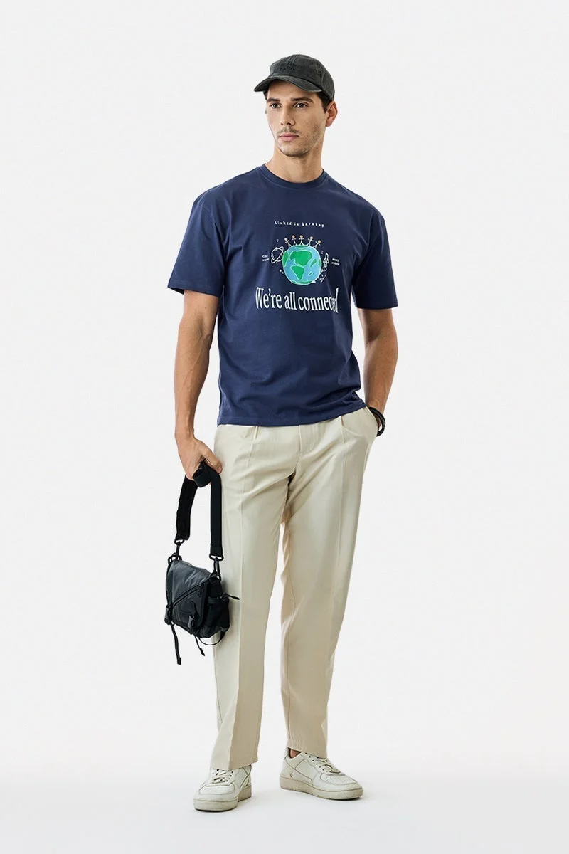 سنيتش تي شيرت فضفاض كلنا متصلون