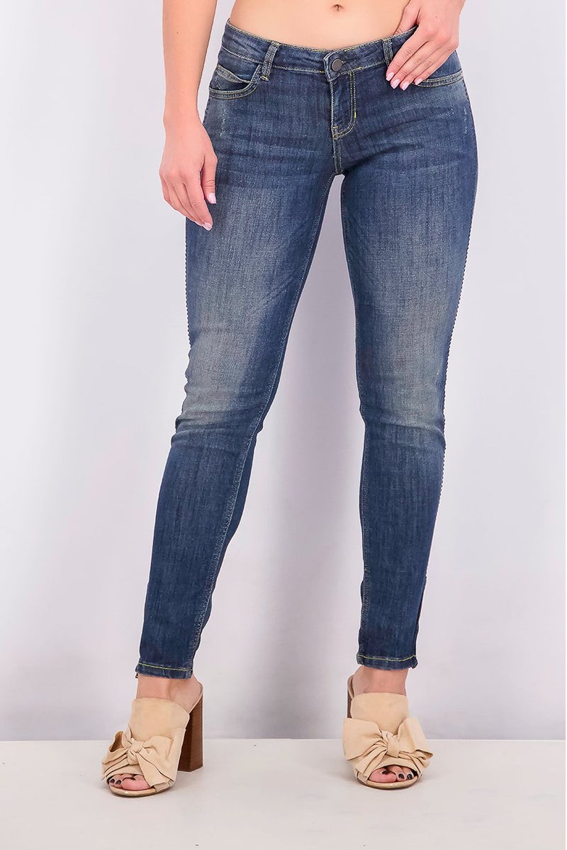 GUESS Women Skinny Fit Non Stretchable Denim Jeans, Blue - Image 1