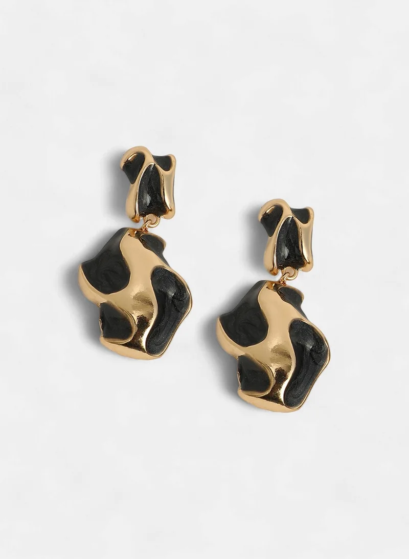 SOHI Contemporary Eroded Artificial Drop Earring Jewellery