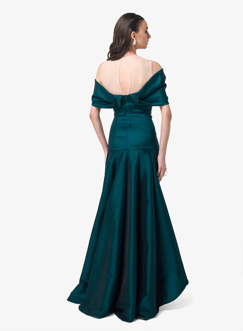 ثريدز باي اجوني فستان ماكسي بياقة على شكل قلب وتنورة واسعة