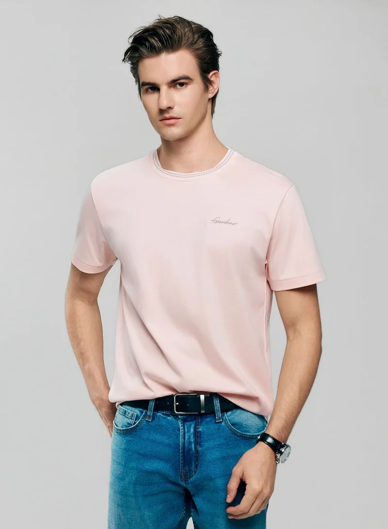 جيوردانو Men's Slim Fit Liquid Touch Cotton Tee