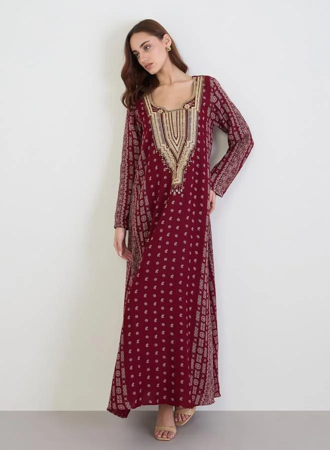 Amirah Amirah Maroon Printed Panel Embroidered Jalabiya