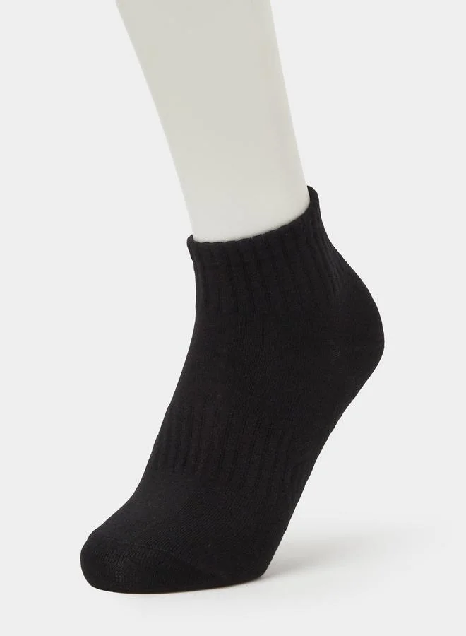 ستايلي Pack of 3 - Multi-Color Solid Ribbed Cuff Ankle Socks