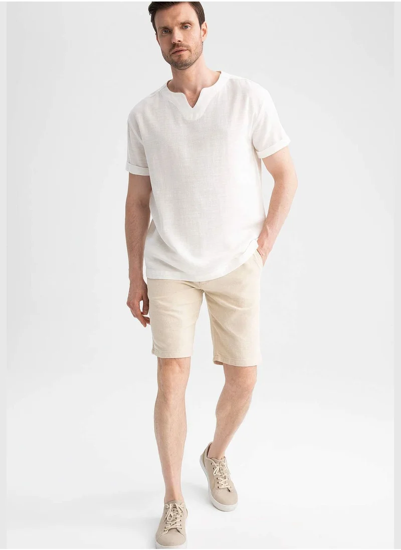 DeFacto Regular Fit V-Neck Short Sleeve Shirt