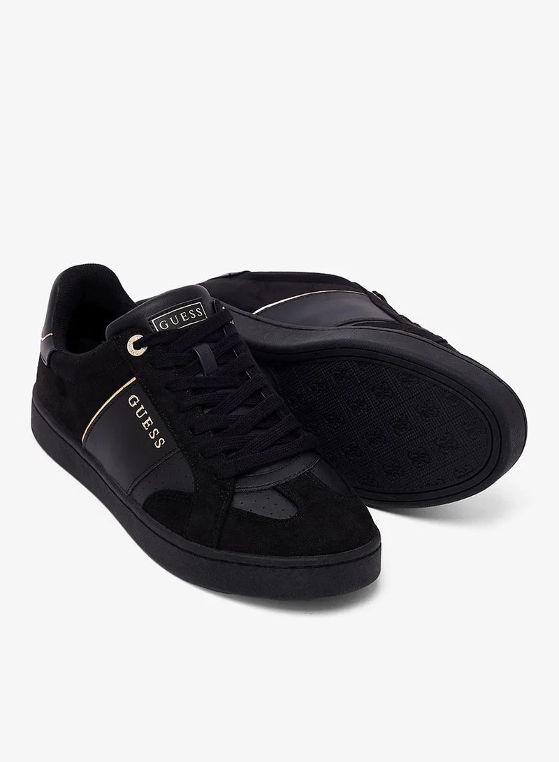 جس سنيكرز كاجوال برقبة منخفضة