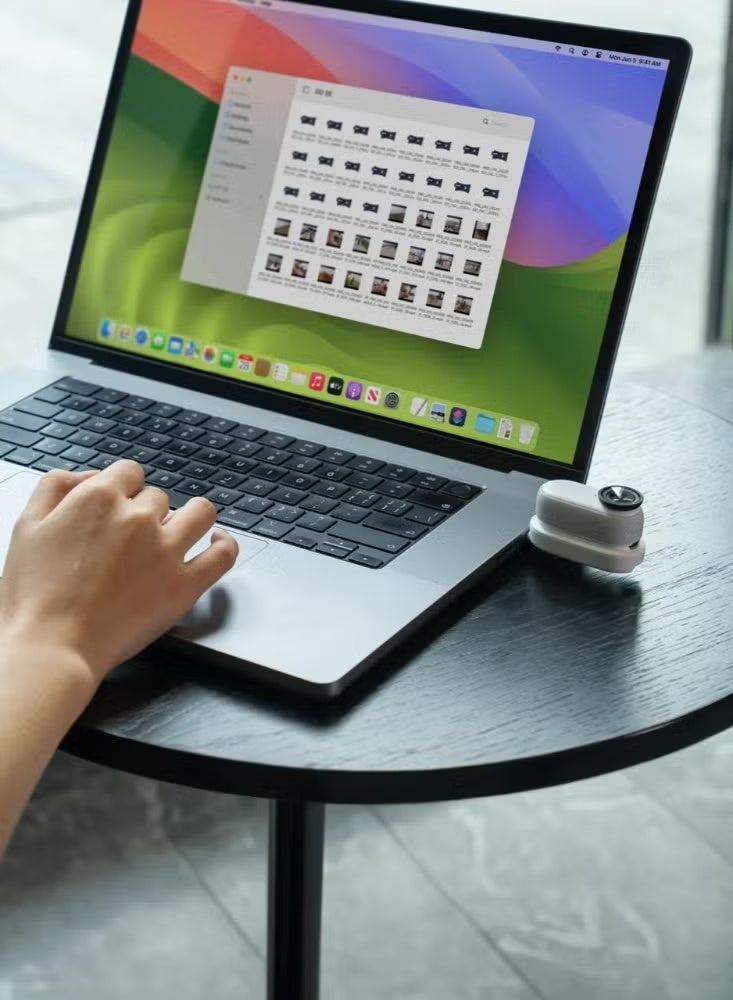 Insta360 Quick Reader for Insta360 GO 3 & GO 3S – High-Speed Storage & Transfer - Image 5