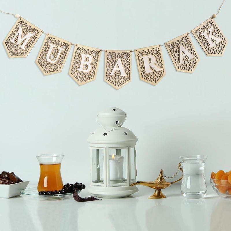 Curious Button لافتة رمضان مبارك من كيريوس باتون لتزيين المنزل 2024 علامة عيد بيضاء خشبية زينة رمضان كريم إكليل خشبي ديكور إسلامي مسلم مسجد باب مدفأة زينة معلقة هدايا رمضان (لافتة مبارك فقط) - Image 4