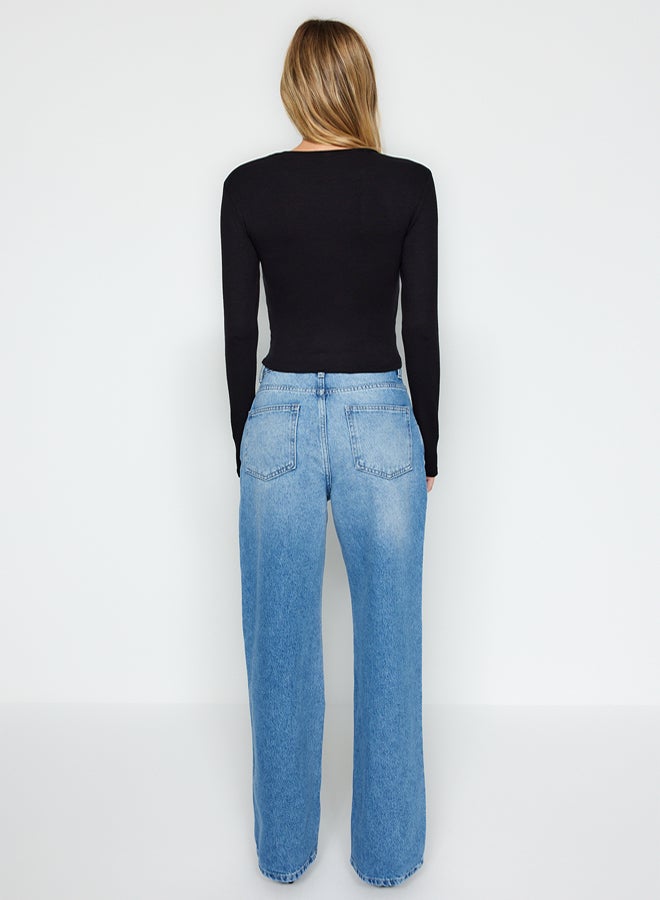 trendyol Black Premium Soft Fabric Viscose Crew Neck Crop Flexible Knitted Blouse - Image 5