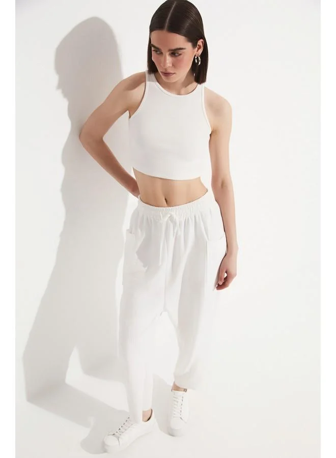 JUNE June Women Fitted Halter Neck Crop Camisole Blouse White