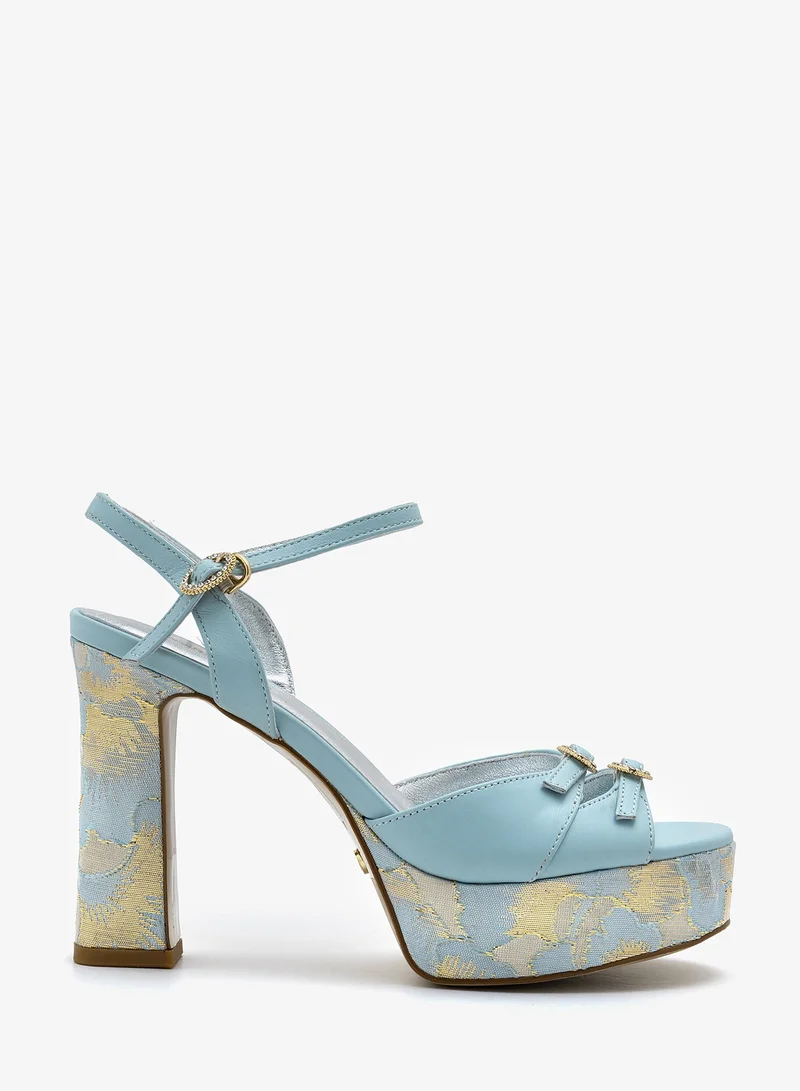 Lorianne Kleio - platform Mules