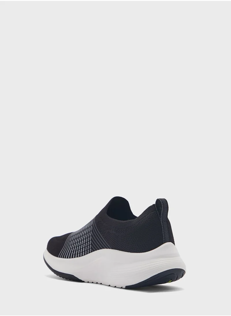 SKECHERS Go Walk Max Walker