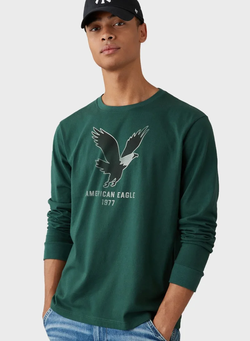American Eagle Graphic Crew Neck T-Shirt