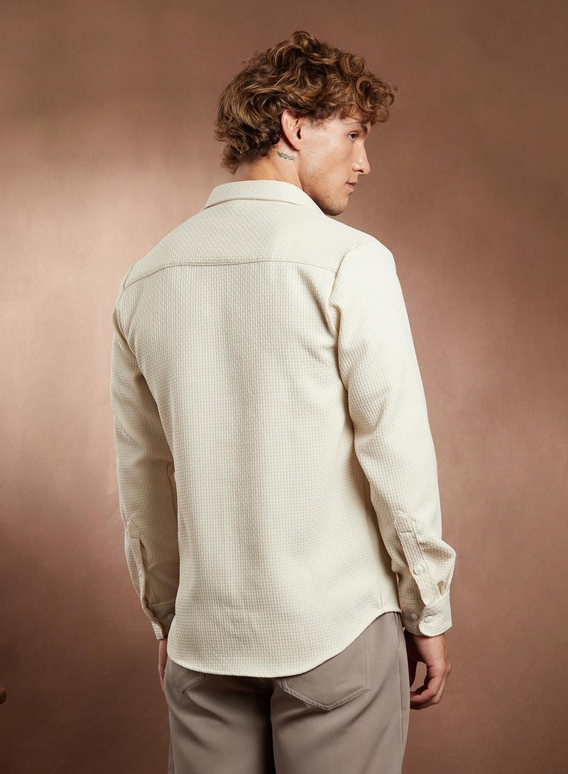 Campus Sutra Campus Sutra Men's Off-White Interweave-Tactile Shirt For Casual Wear | Spread Collar | Long Cuffed Sleeves | Button Closure | Shirt Crafted With Comfort Fit For Everyday Wear  - Image 5