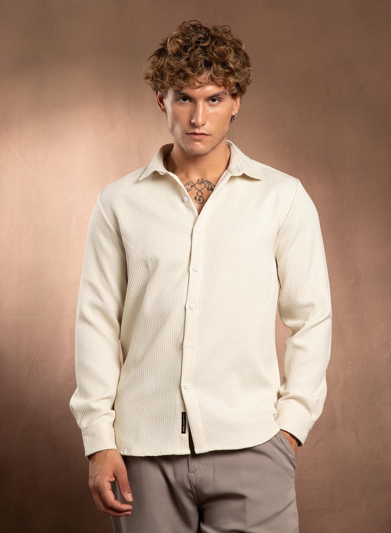 Campus Sutra Campus Sutra Men's Off-White Interweave-Tactile Shirt For Casual Wear | Spread Collar | Long Cuffed Sleeves | Button Closure | Shirt Crafted With Comfort Fit For Everyday Wear  - Image 2