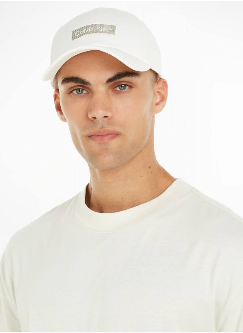 CALVIN KLEIN Men's Twill Cap -  organic cotton twill, White  - Image 1
